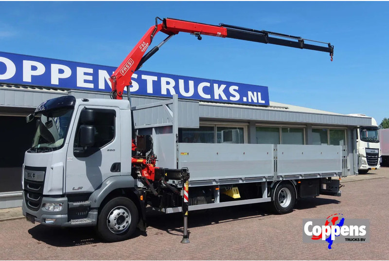 DAF LF 260 Open+Kraan Fassi F 85 V 023+Radio controle - Caminhão grua: foto 1 DAF LF 260 Open+Kraan Fassi F 85 V 023+Radio controle - Caminhão grua: foto 1