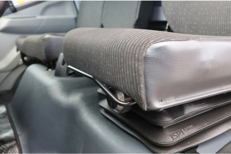 FUSO Canter Mistubishi Canter 7C18 - Caminhão furgão: foto 5 FUSO Canter Mistubishi Canter 7C18 - Caminhão furgão: foto 5