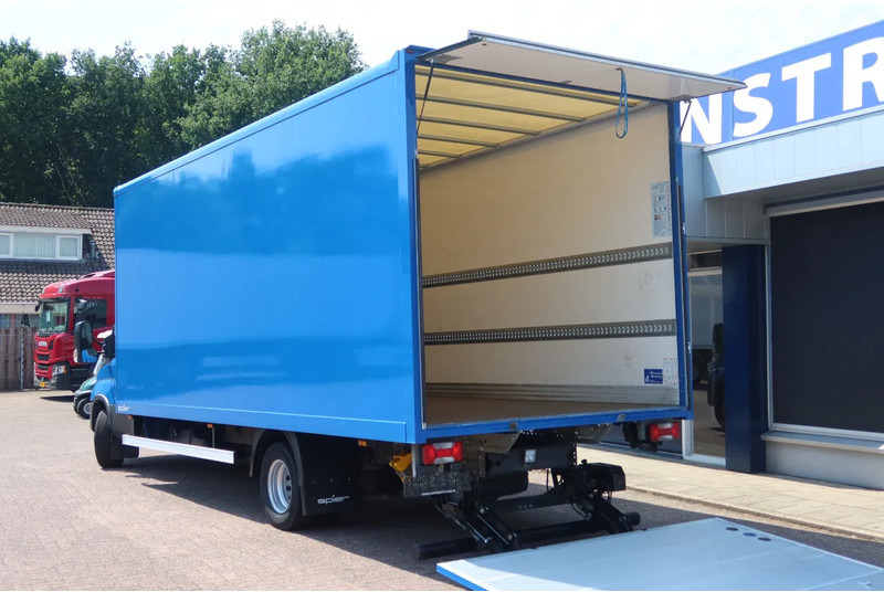 Iveco 72 C 18 Automaat + klep - Caminhão furgão: foto 3 Iveco 72 C 18 Automaat + klep - Caminhão furgão: foto 3