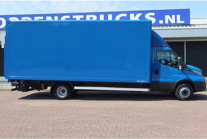 Iveco 72 C 18 Automaat + klep - Caminhão furgão: foto 2 Iveco 72 C 18 Automaat + klep - Caminhão furgão: foto 2