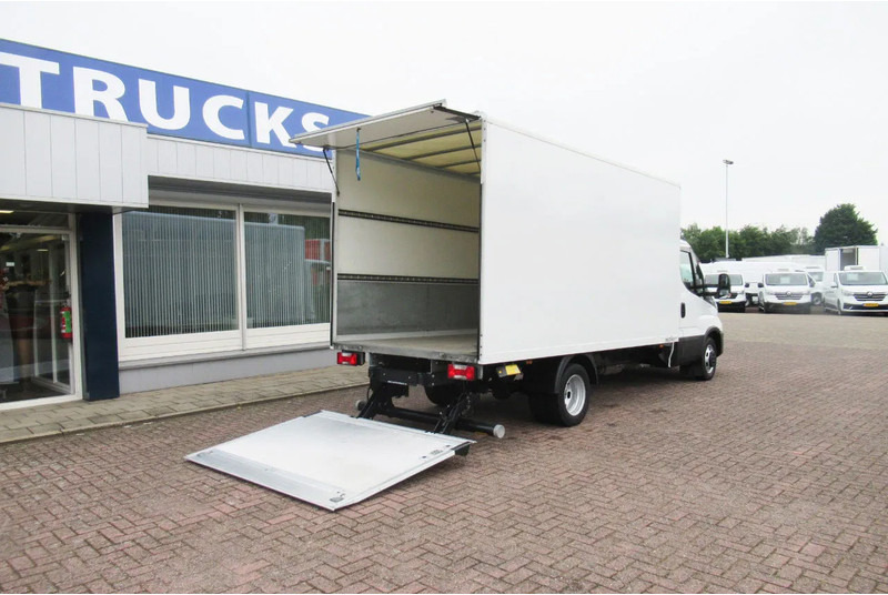 Iveco Daily 35C16 Bak+Klep Automaat Laadklep Airco Camera - Carrinha de contentor: foto 3 Iveco Daily 35C16 Bak+Klep Automaat Laadklep Airco Camera - Carrinha de contentor: foto 3