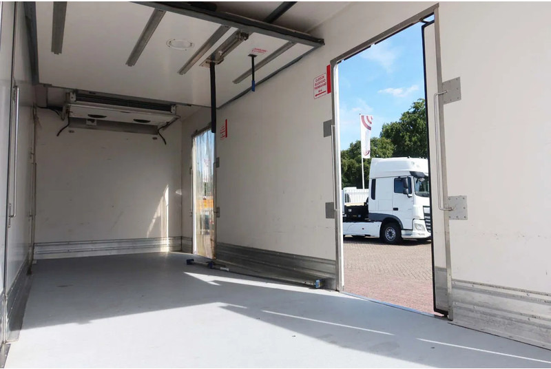 Iveco EuroCargo 120 El 210L Carrier Supra 850 MT Koel/Vries+Klep Bitemp met verplaatsbare wand - Caminhão frigorífico: foto 4 Iveco EuroCargo 120 El 210L Carrier Supra 850 MT Koel/Vries+Klep Bitemp met verplaatsbare wand - Caminhão frigorífico: foto 4