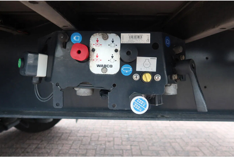 Kögel SN 24 Schuifzeil, Schuifdak, lift as, stuur-as, Rongen gaten + ice killer. - Semi-reboque de lona: foto 5 Kögel SN 24 Schuifzeil, Schuifdak, lift as, stuur-as, Rongen gaten + ice killer. - Semi-reboque de lona: foto 5