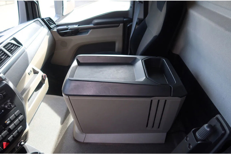 MAN TGM 15.290 Bak + klep Full air suspension Euro 6 Automaat - Caminhão furgão: foto 5 MAN TGM 15.290 Bak + klep Full air suspension Euro 6 Automaat - Caminhão furgão: foto 5