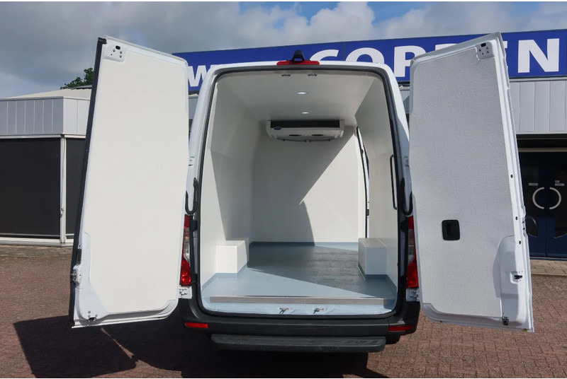Mercedes-Benz 317 CDI 317 CDI L3/H2 Koel/Vries Automaat - Carrinha frigorífica: foto 3 Mercedes-Benz 317 CDI 317 CDI L3/H2 Koel/Vries Automaat - Carrinha frigorífica: foto 3