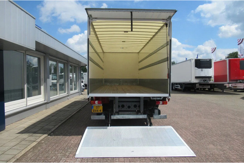 Mercedes-Benz Actros 1832 1832 LL 4x2 - Caminhão furgão: foto 3 Mercedes-Benz Actros 1832 1832 LL 4x2 - Caminhão furgão: foto 3