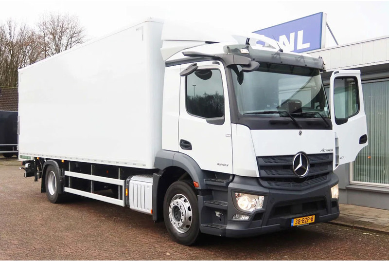 Mercedes-Benz Actros 1840 L Bakwagen + Bar klep 2000 KG + Geïsoleerde bak - Caminhão furgão: foto 2 Mercedes-Benz Actros 1840 L Bakwagen + Bar klep 2000 KG + Geïsoleerde bak - Caminhão furgão: foto 2