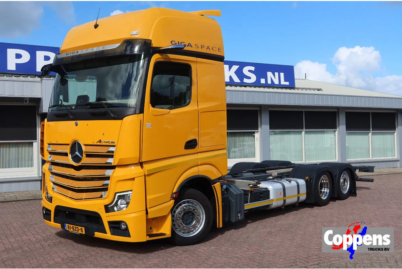 Mercedes-Benz Actros 2642 LL Chassis Cabine Giga space - Caminhão chassi: foto 1 Mercedes-Benz Actros 2642 LL Chassis Cabine Giga space - Caminhão chassi: foto 1