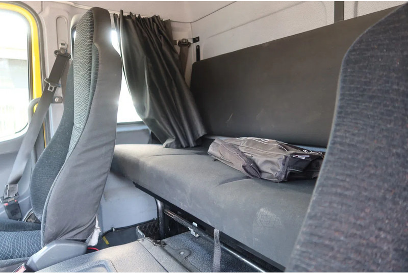 Mercedes-Benz Atego 1221 1221 L Takel wagen 6 Persoons - Caminhão transporte de veículos: foto 5 Mercedes-Benz Atego 1221 1221 L Takel wagen 6 Persoons - Caminhão transporte de veículos: foto 5