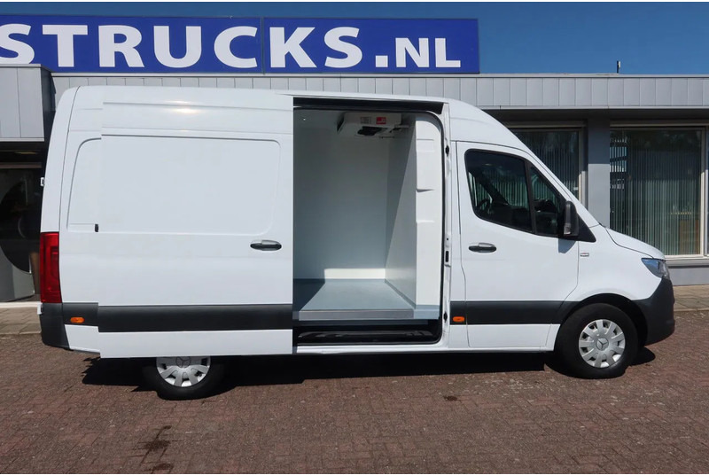 Mercedes-Benz Sprinter 316 Koel/Vries L2/H2 Trekhaak 3500kg - Carrinha frigorífica: foto 2 Mercedes-Benz Sprinter 316 Koel/Vries L2/H2 Trekhaak 3500kg - Carrinha frigorífica: foto 2