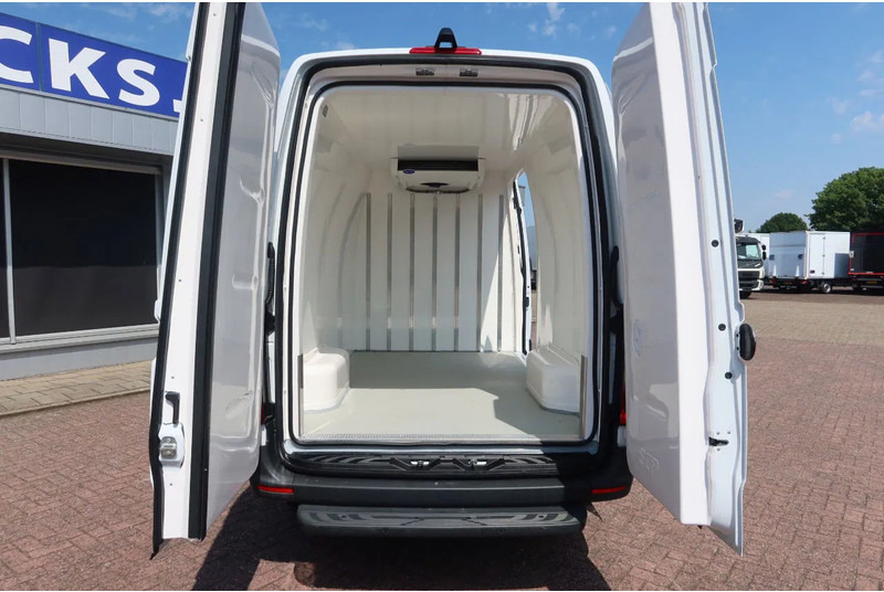 Mercedes-Benz Sprinter 317 Koel/Vries L2/H2 220 Volt stekker - Carrinha frigorífica: foto 4 Mercedes-Benz Sprinter 317 Koel/Vries L2/H2 220 Volt stekker - Carrinha frigorífica: foto 4