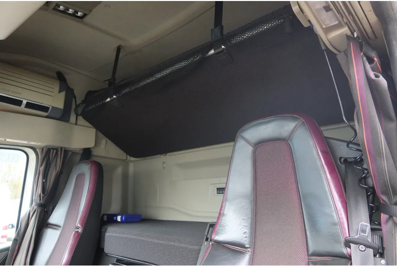 Volvo FM 340 Geïsoleerd Dak DHollandia 3000 kg - Caminhão furgão: foto 5 Volvo FM 340 Geïsoleerd Dak DHollandia 3000 kg - Caminhão furgão: foto 5