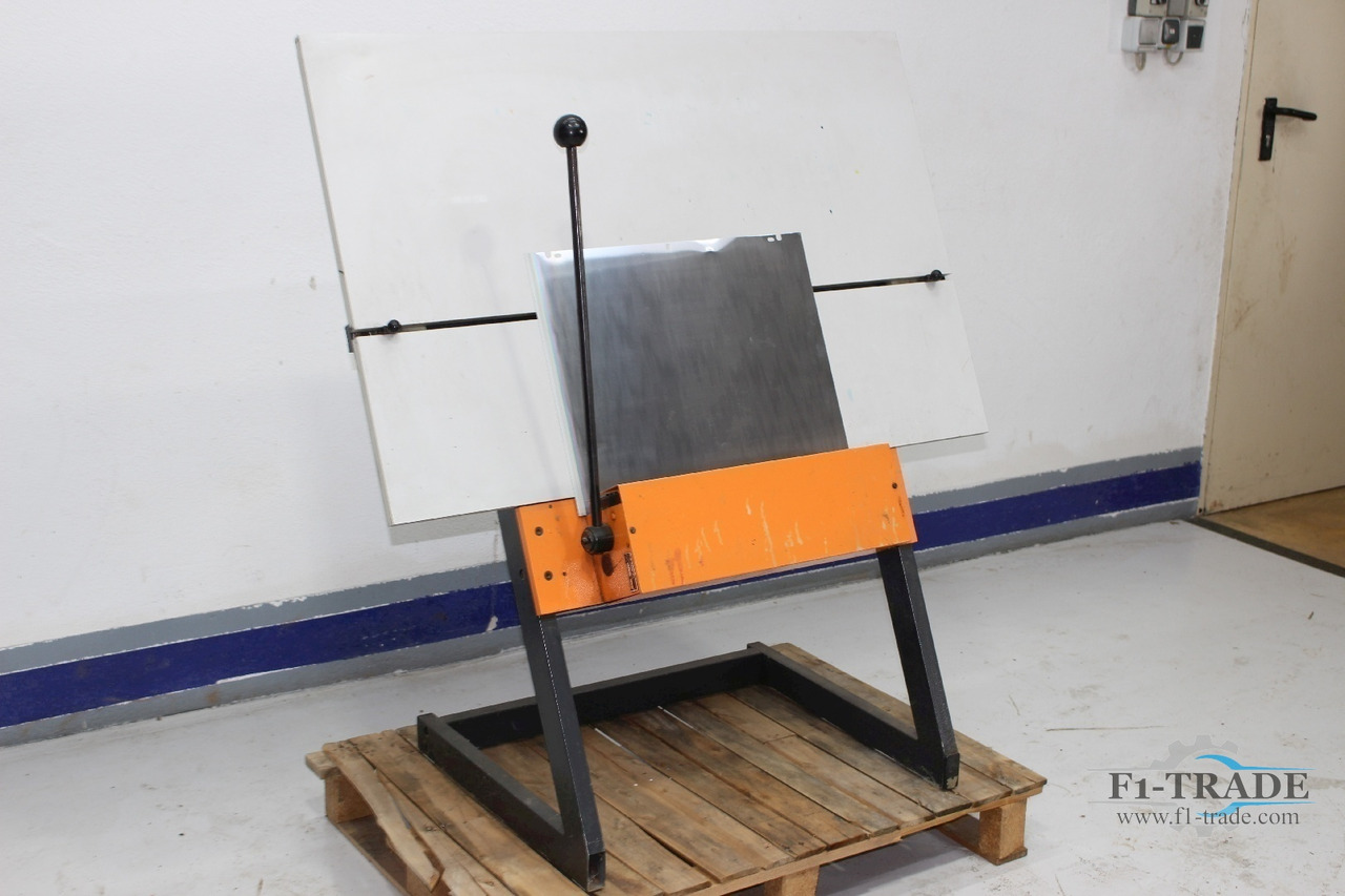 Bacher 2048 - Equipamento industrial: foto 1 Bacher 2048 - Equipamento industrial: foto 1