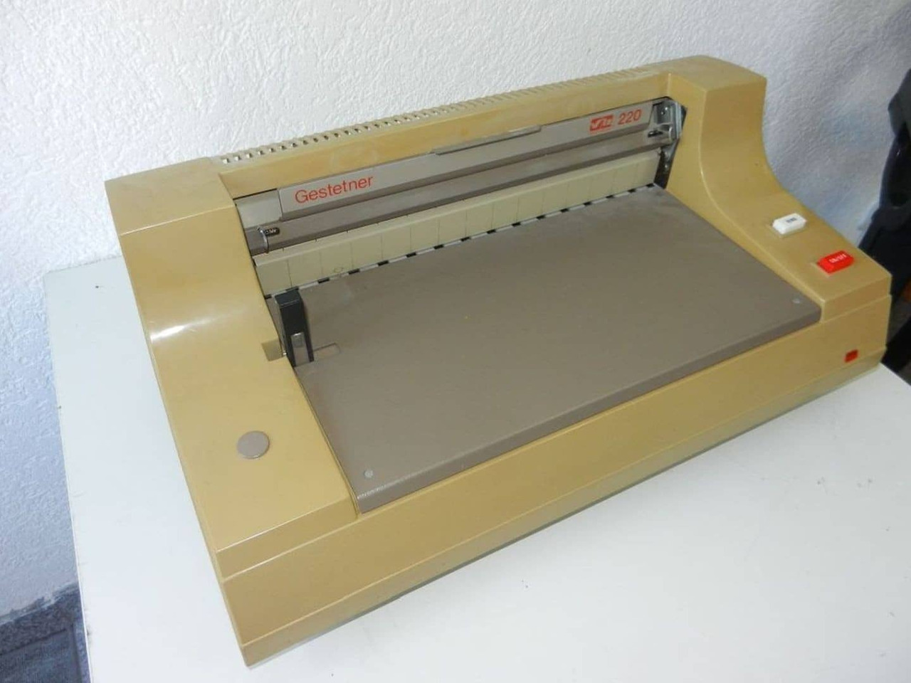 Gestetner 220 - Encadernadora: foto 5 Gestetner 220 - Encadernadora: foto 5