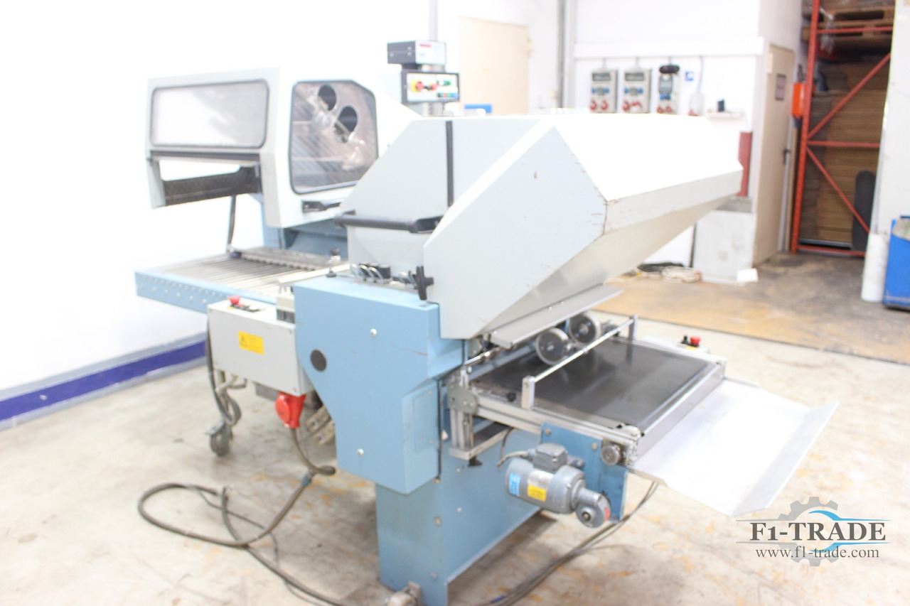 MBO T500 - Máquina de dobrar papel: foto 3 MBO T500 - Máquina de dobrar papel: foto 3