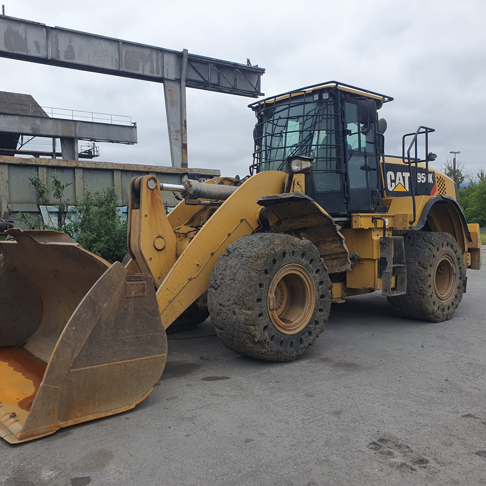 CATERPILLAR 950K - Carregadeira de rodas: foto 1 CATERPILLAR 950K - Carregadeira de rodas: foto 1