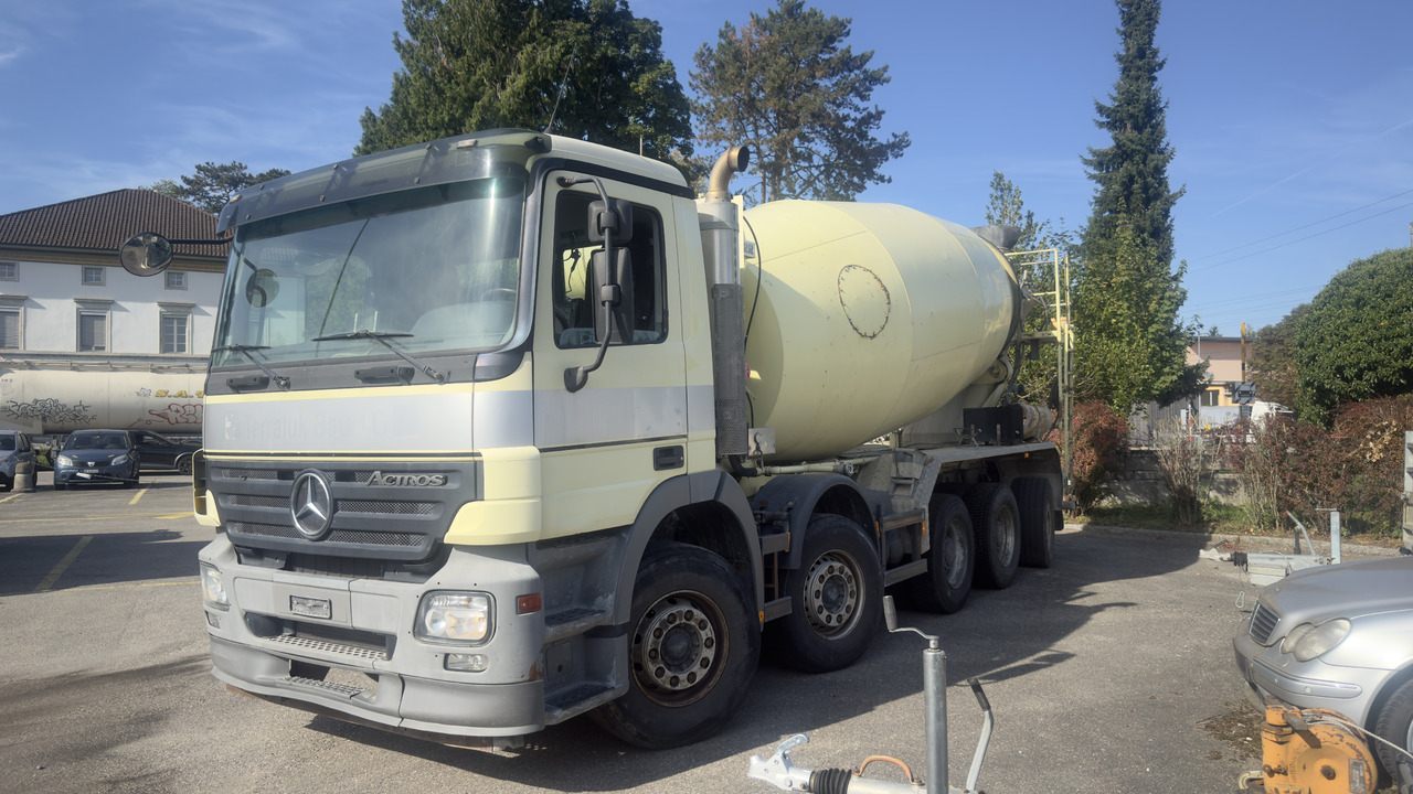 MERCEDES-BENZ Actros 4448 MP2 - Betoneira: foto 1 MERCEDES-BENZ Actros 4448 MP2 - Betoneira: foto 1