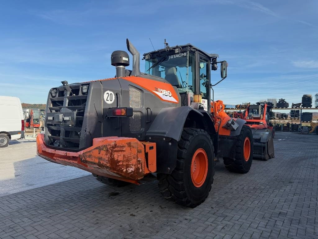 Hitachi ZW 180-6 - Carregadeira de rodas: foto 5 Hitachi ZW 180-6 - Carregadeira de rodas: foto 5