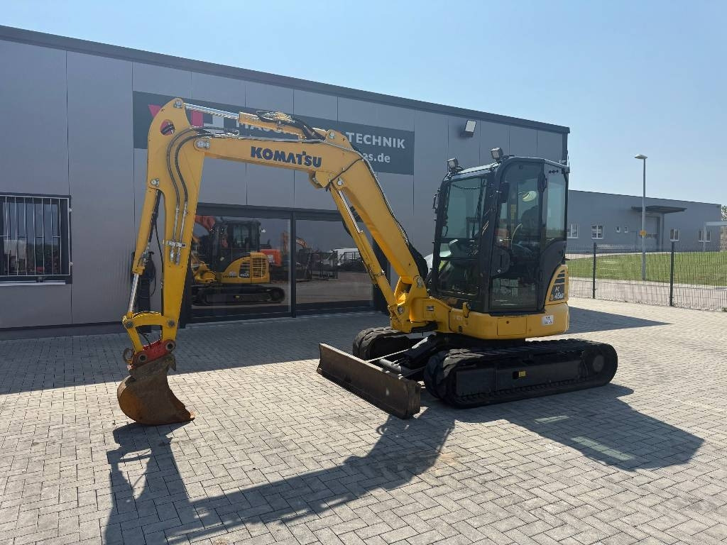 Komatsu PC 45 MR-5 - Mini escavadeira: foto 1 Komatsu PC 45 MR-5 - Mini escavadeira: foto 1
