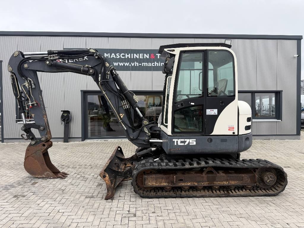Terex TC 75 - Mini escavadeira: foto 1 Terex TC 75 - Mini escavadeira: foto 1
