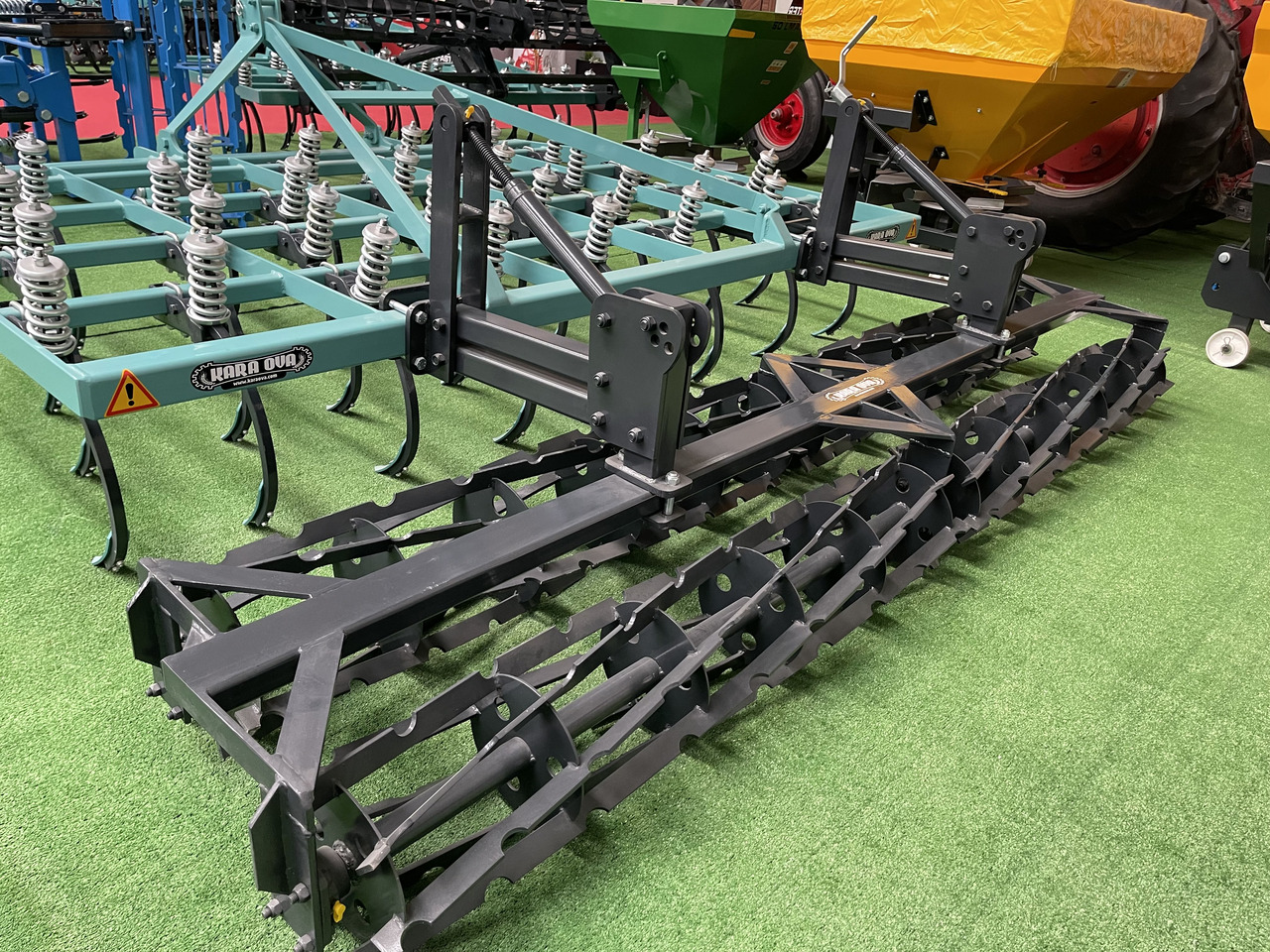 SOIL MASTER _FOLDABLE TYPE SPRING LOADED CULTIVATOR COMBINATION (2-WING) - Grade: foto 4 SOIL MASTER _FOLDABLE TYPE SPRING LOADED CULTIVATOR COMBINATION (2-WING) - Grade: foto 4