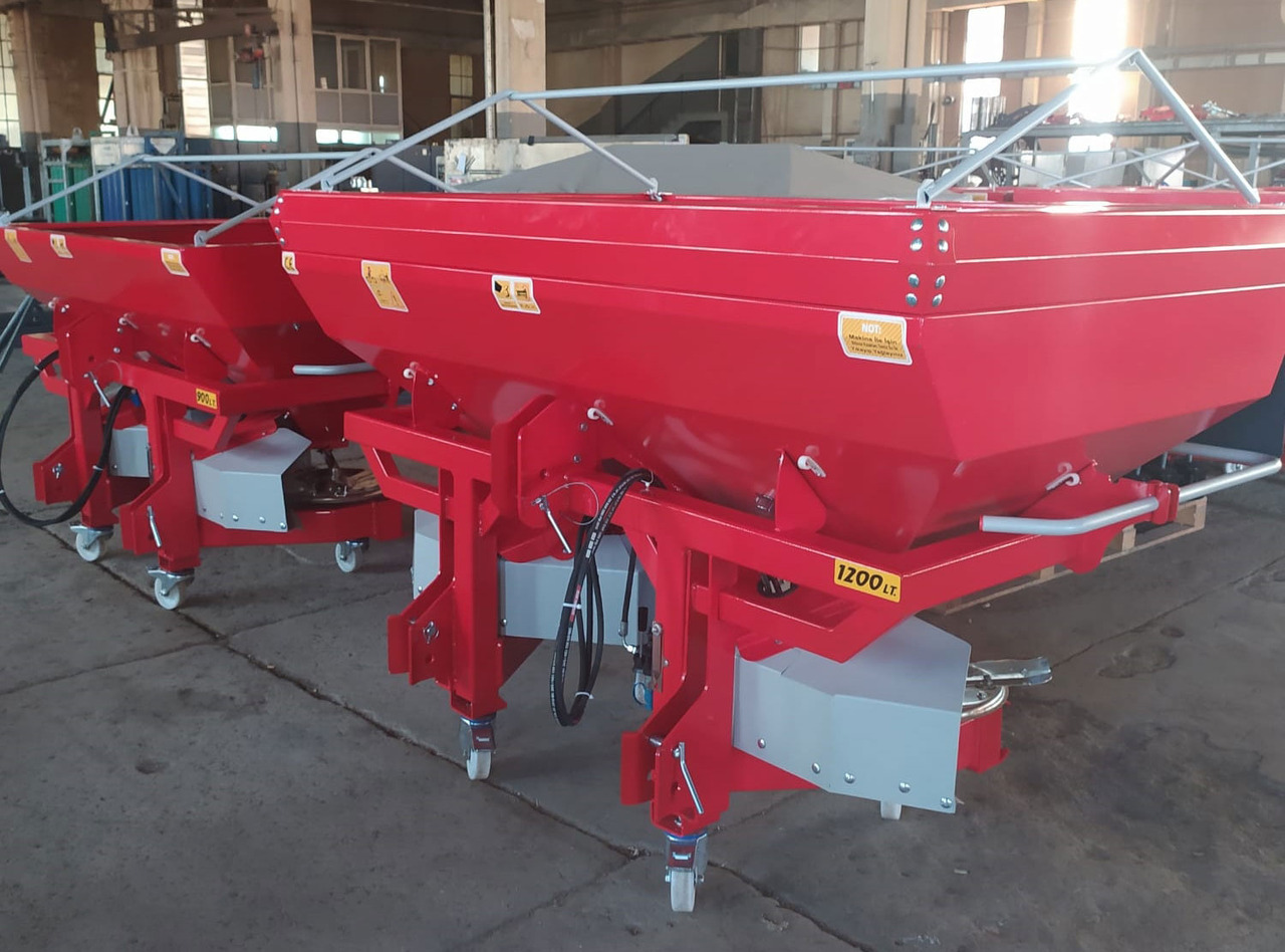 SOIL MASTER _MOUNTED TYPE FERTILIZER SPREADER - Distribuidor de fertilizantes: foto 3 SOIL MASTER _MOUNTED TYPE FERTILIZER SPREADER - Distribuidor de fertilizantes: foto 3