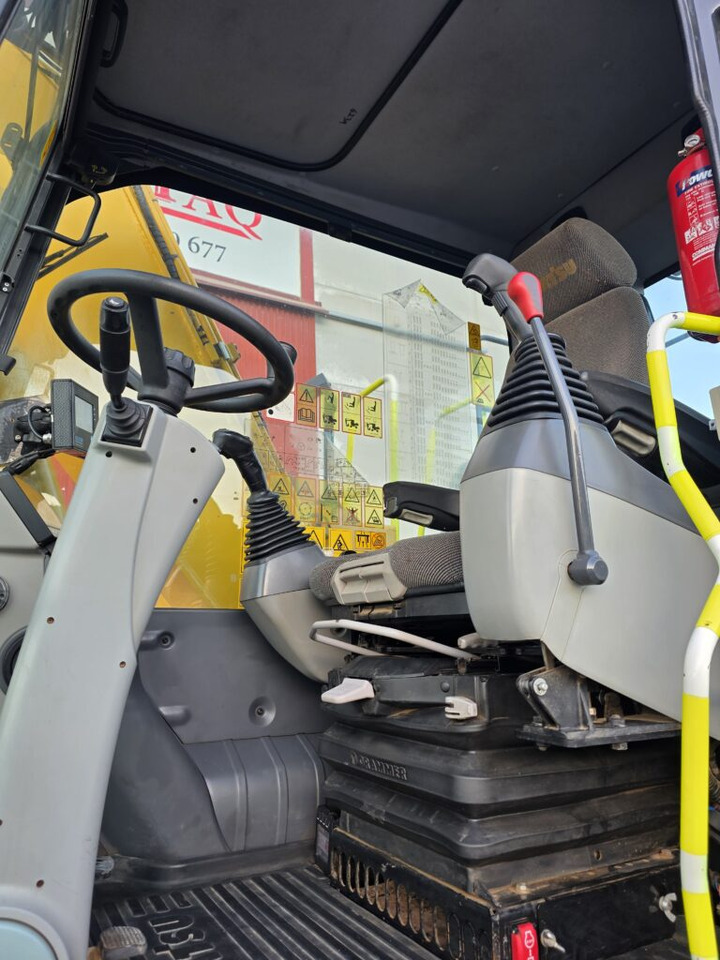 Escavadeira de rodas KOMATSU PW148-11: foto 8