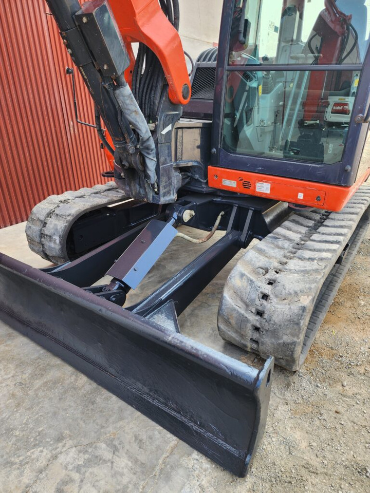 KUBOTA KX080-4A2 - Mini escavadeira: foto 4 KUBOTA KX080-4A2 - Mini escavadeira: foto 4