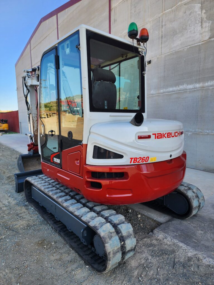 TAKEUCHI TB260 - Mini escavadeira: foto 4 TAKEUCHI TB260 - Mini escavadeira: foto 4