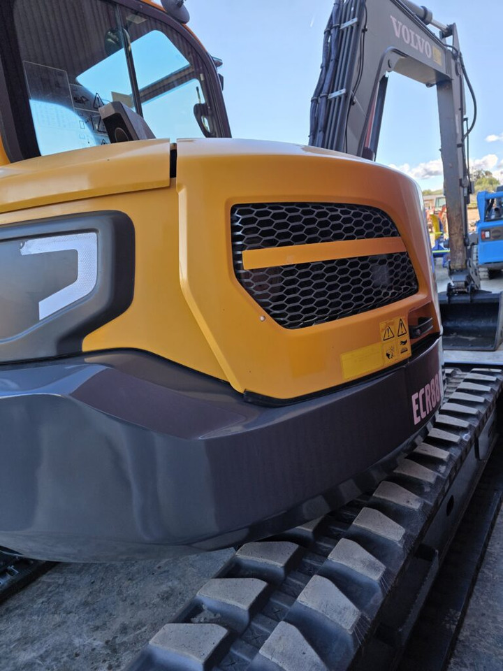 VOLVO ECR88D - Mini escavadeira: foto 5 VOLVO ECR88D - Mini escavadeira: foto 5