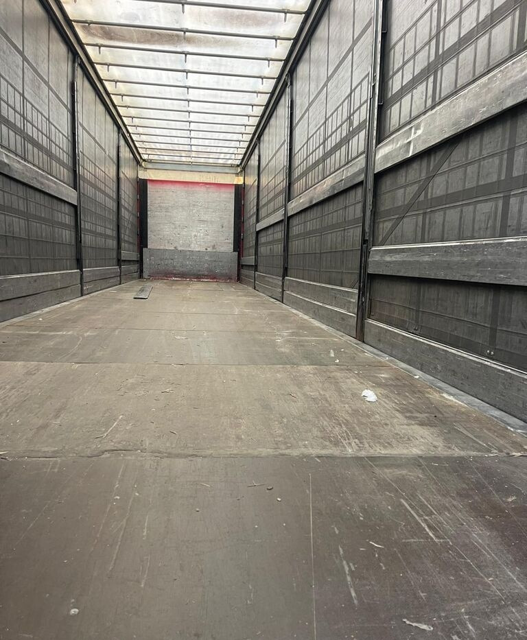 Locação de Schmitz S3 Schmitz S3: foto 6