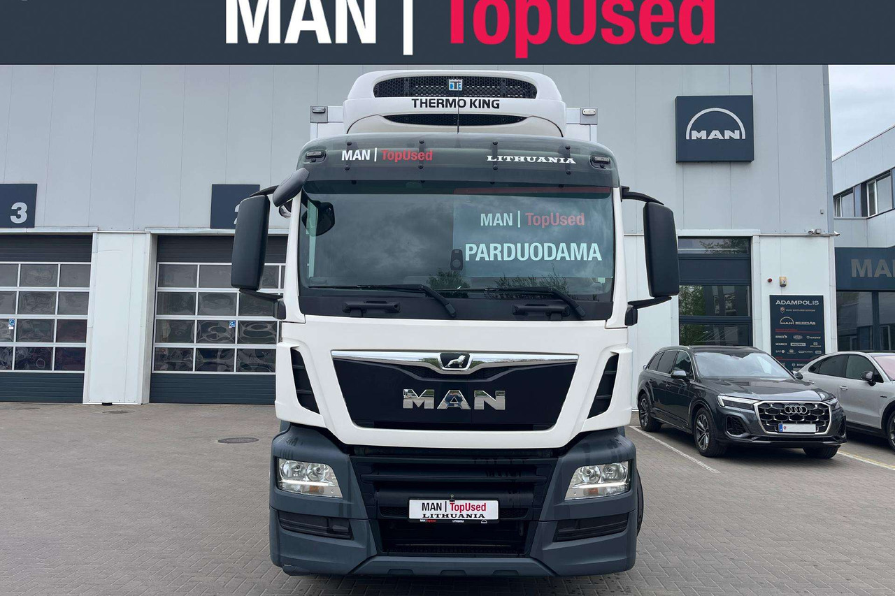 MAN 26.420 6x2-4 THERMO KING (8518) - Caminhão frigorífico: foto 2 MAN 26.420 6x2-4 THERMO KING (8518) - Caminhão frigorífico: foto 2