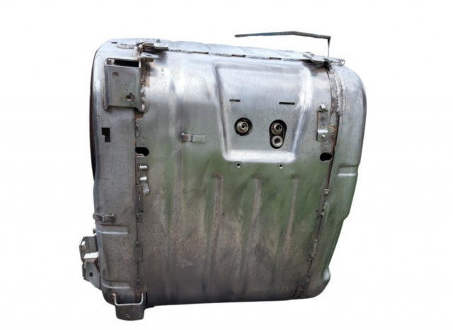 Katalysator SCR Euro 6 SCANIA Serie R - 2587685 2519407 2629445 2519406 2511867 2519405 - Conversor catalítico de Caminhão: foto 5 Katalysator SCR Euro 6 SCANIA Serie R - 2587685 2519407 2629445 2519406 2511867 2519405 - Conversor catalítico de Caminhão: foto 5