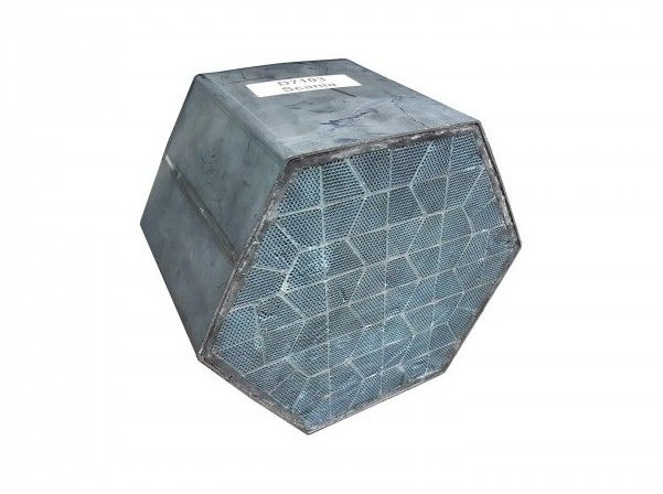 Rußpartikelfilter, Partikelfilter DPF SCANIA Euro 6 - Silenciador/ Sistema de escape de Caminhão: foto 2 Rußpartikelfilter, Partikelfilter DPF SCANIA Euro 6 - Silenciador/ Sistema de escape de Caminhão: foto 2