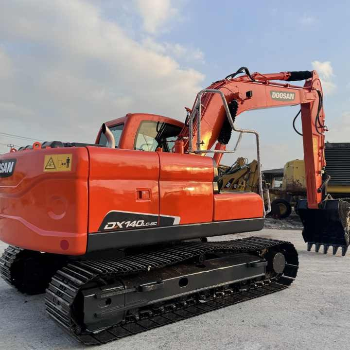 14 Ton Original Korea Used Doosan DX140LC-9c DX 140 150 225 300 Hydraulic Crawler Excavators in Good Condition Doosan140 - Escavadeira: foto 2 14 Ton Original Korea Used Doosan DX140LC-9c DX 140 150 225 300 Hydraulic Crawler Excavators in Good Condition Doosan140 - Escavadeira: foto 2