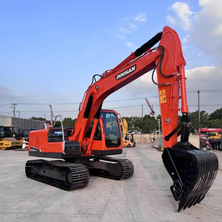 14 Ton Original Korea Used Doosan DX140LC-9c DX 140 150 225 300 Hydraulic Crawler Excavators in Good Condition Doosan140 - Escavadeira: foto 5 14 Ton Original Korea Used Doosan DX140LC-9c DX 140 150 225 300 Hydraulic Crawler Excavators in Good Condition Doosan140 - Escavadeira: foto 5