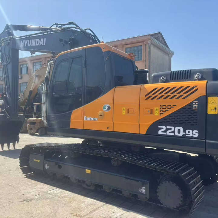 2024 New Hyundai HX220L Crawler Excavator South Korea Made ,22ton Tracked Shovel HX220 Hyundai HX220 Crawler Excavator - Escavadeira: foto 1 2024 New Hyundai HX220L Crawler Excavator South Korea Made ,22ton Tracked Shovel HX220 Hyundai HX220 Crawler Excavator - Escavadeira: foto 1