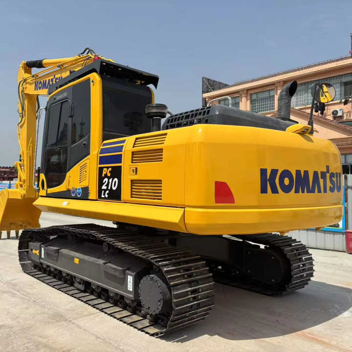 21t Japan Original Used Komatsu PC210 PC200 PC220 Crawler Excavator - Escavadeira: foto 1 21t Japan Original Used Komatsu PC210 PC200 PC220 Crawler Excavator - Escavadeira: foto 1