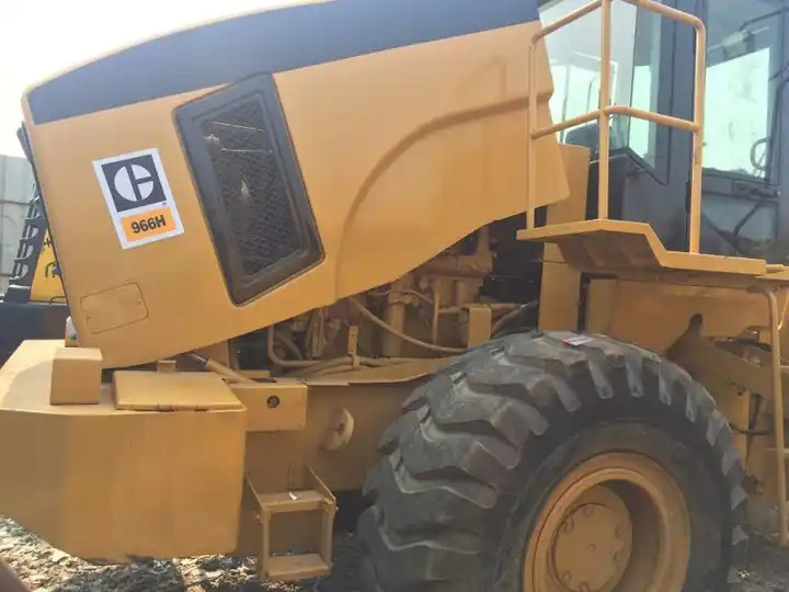 5 ton mini Used Original State loader CAT 966H Used Small wheel loader - Carregadeira de rodas: foto 5 5 ton mini Used Original State loader CAT 966H Used Small wheel loader - Carregadeira de rodas: foto 5