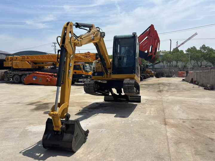 CAT 306E Used Excavator Latest Model 6tons 95% New Original with EPA CE Excavator Cat 306 mini digger excavator - Escavadeira: foto 5 CAT 306E Used Excavator Latest Model 6tons 95% New Original with EPA CE Excavator Cat 306 mini digger excavator - Escavadeira: foto 5