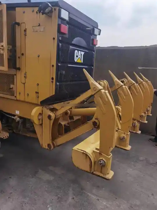 Caterpillar 140K Motor Grader Road construction Cat140K graders heavy equipment 140K good price with good quality 140 CAT used - Motoniveladora: foto 2 Caterpillar 140K Motor Grader Road construction Cat140K graders heavy equipment 140K good price with good quality 140 CAT used - Motoniveladora: foto 2