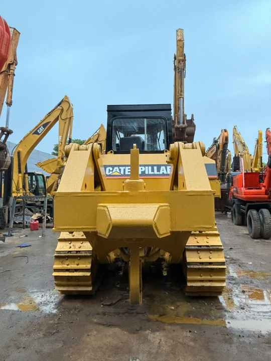 Cheap Caterpillar Bulldozer Cat D8R Second Hand Bulldozer With Rippers On Sale In Shanghai - Buldôzer: foto 4 Cheap Caterpillar Bulldozer Cat D8R Second Hand Bulldozer With Rippers On Sale In Shanghai - Buldôzer: foto 4