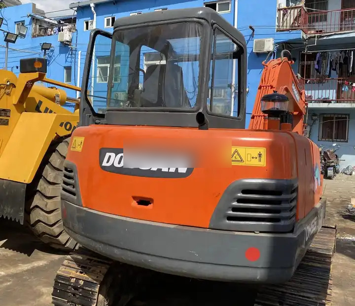 Competitive Price Original Used Doosan Excavator Dh55 With Good Condition for Sale - Mini escavadeira: foto 1 Competitive Price Original Used Doosan Excavator Dh55 With Good Condition for Sale - Mini escavadeira: foto 1