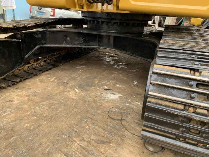 Good Condition Second Hand Caterpillar 325bl Excavator Used Cat 325b 325bl with good condition - Escavadora de rastos: foto 2 Good Condition Second Hand Caterpillar 325bl Excavator Used Cat 325b 325bl with good condition - Escavadora de rastos: foto 2
