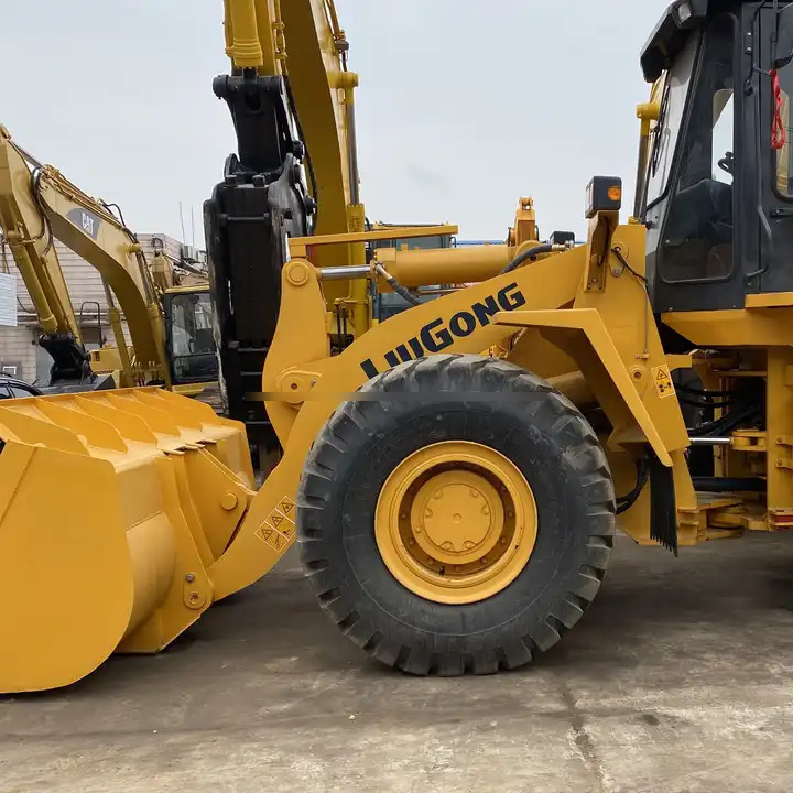 Good performance liugong Loading machinery Sesond hand LG856 LG860H 5 ton Wheel loader Quality assurance in stock - Carregadeira de rodas: foto 1 Good performance liugong Loading machinery Sesond hand LG856 LG860H 5 ton Wheel loader Quality assurance in stock - Carregadeira de rodas: foto 1