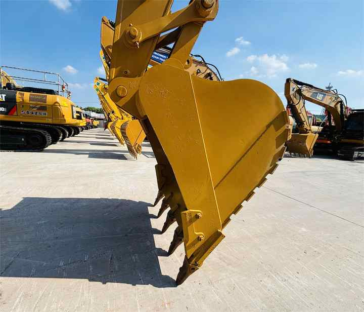 Japan Imported High Performance Caterpillar Digging Machine Best Price Used Cat 336d Excavator On Sale In Shanghai - Escavadora de rastos: foto 2 Japan Imported High Performance Caterpillar Digging Machine Best Price Used Cat 336d Excavator On Sale In Shanghai - Escavadora de rastos: foto 2
