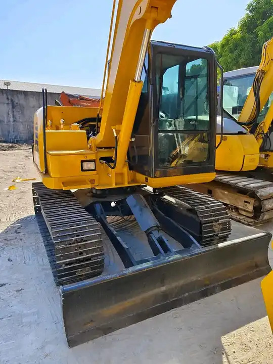 Japan Second Hand Used Hydraulic Crawler Excavator PC55 PC60 PC35 PC120 Digger Komatsu PC60-7 Excavator - Escavadeira: foto 5 Japan Second Hand Used Hydraulic Crawler Excavator PC55 PC60 PC35 PC120 Digger Komatsu PC60-7 Excavator - Escavadeira: foto 5