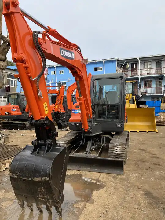 Escavadora de rastos Original 6ton Doosan Dx60 used Hydraulic Crawler mini Excavator Doosan DX60 Excavator in Stock: foto 6