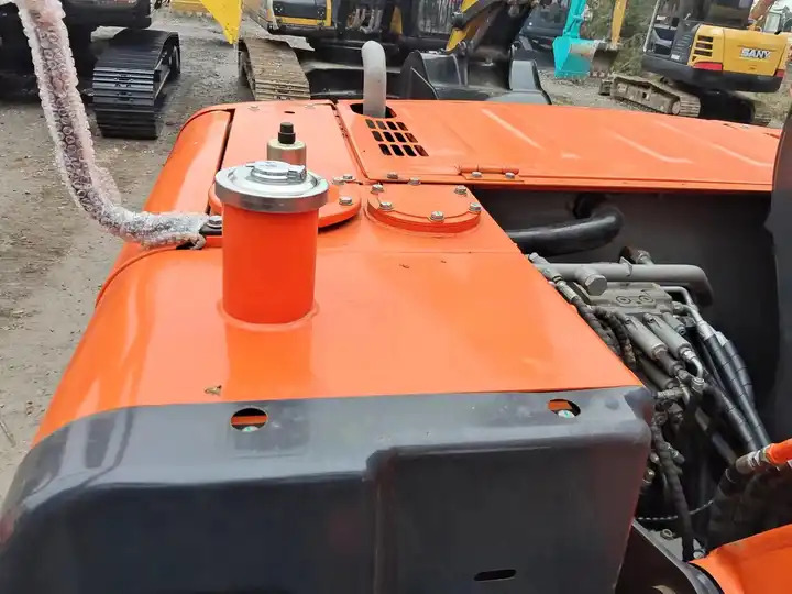 Original 7ton Used Excavator In Shanghai China 2019 Second Hand Hitachi Zx70 Used Excavator For Sale - Escavadora de rastos: foto 5 Original 7ton Used Excavator In Shanghai China 2019 Second Hand Hitachi Zx70 Used Excavator For Sale - Escavadora de rastos: foto 5