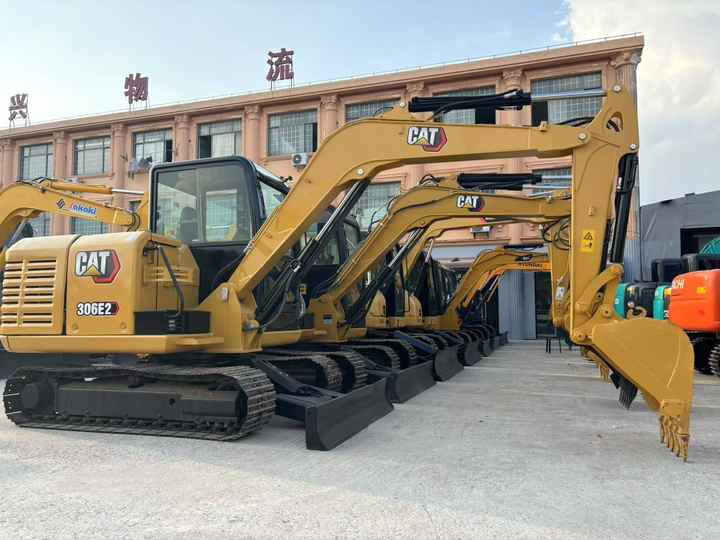 Original Engine and Paint Excellent Quality Used Crawler Excavator CAT 306E in Stock EPA and CE Licensed - Escavadeira: foto 2 Original Engine and Paint Excellent Quality Used Crawler Excavator CAT 306E in Stock EPA and CE Licensed - Escavadeira: foto 2